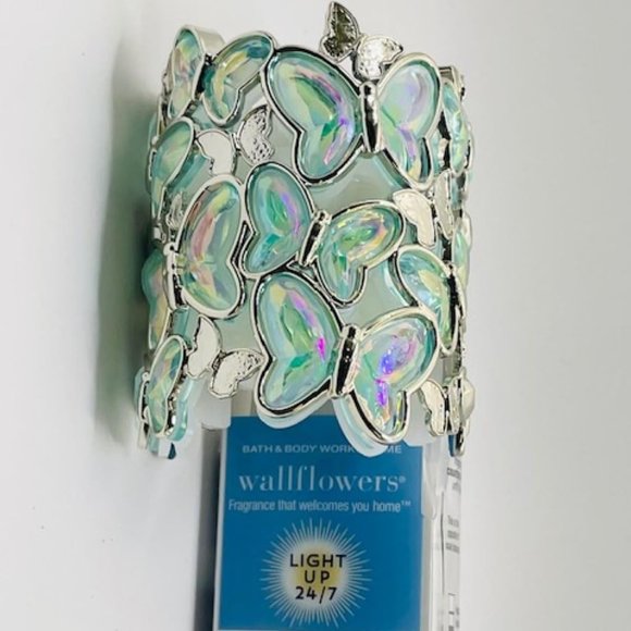 Bath & Body Works Iridescent Butterflies Wallflowers Plug Scent Control Light Up - Picture 3 of 3